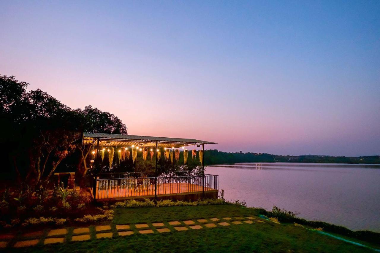 Stayvista At Nihira Farms With Lake View - Kamshet Takwa Budrukh Exterior foto