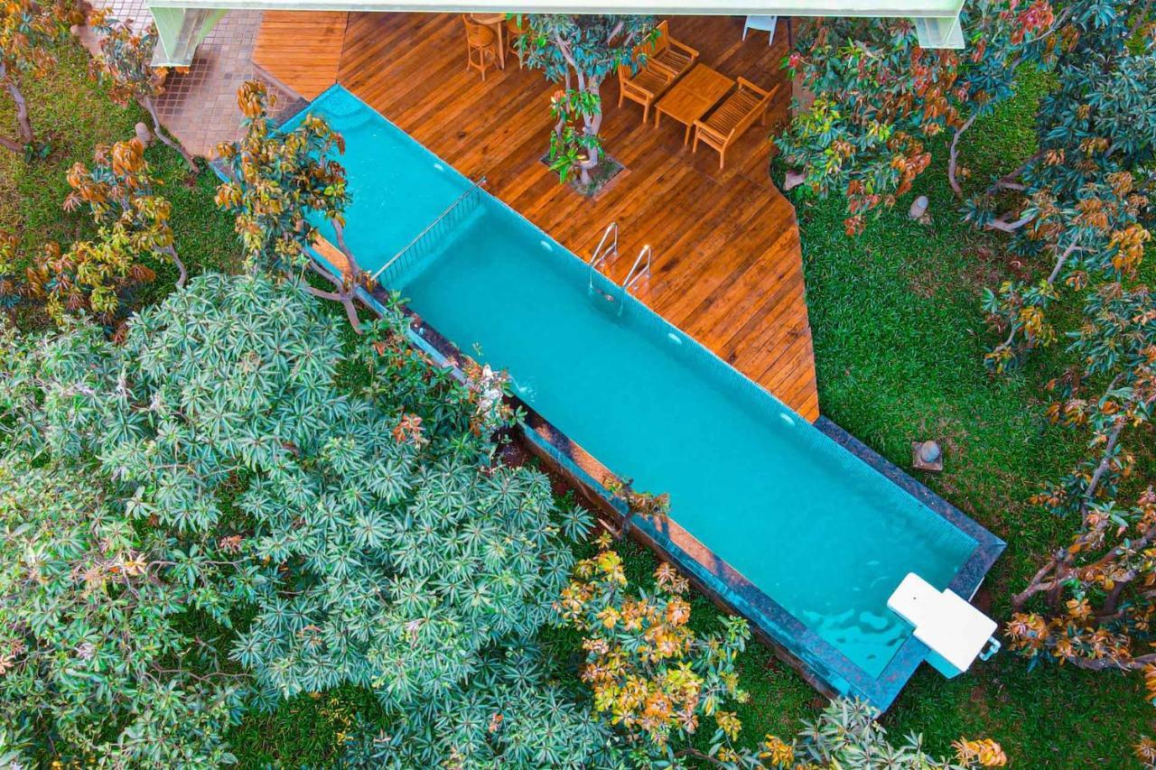 Stayvista At Nihira Farms With Lake View - Kamshet Takwa Budrukh Exterior foto